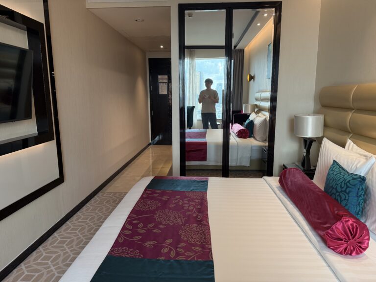 NagaWorld ホテルルーム（プレイヤーレート宿泊）